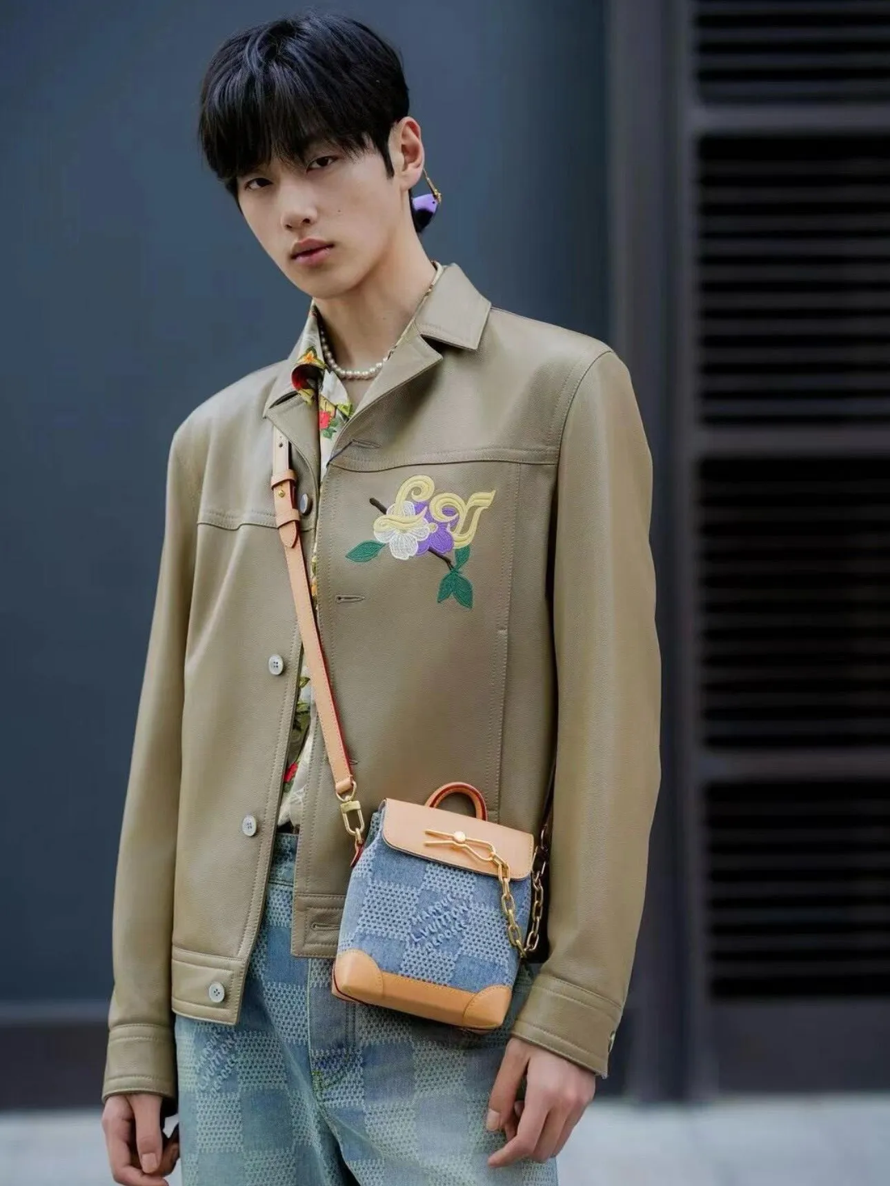 Louis Vuitton/Louis Vuitton 24Fw Fei Dong floral embroidered leather jacket
